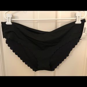 Black scalloped JCrew XL bikini bottom, NWT